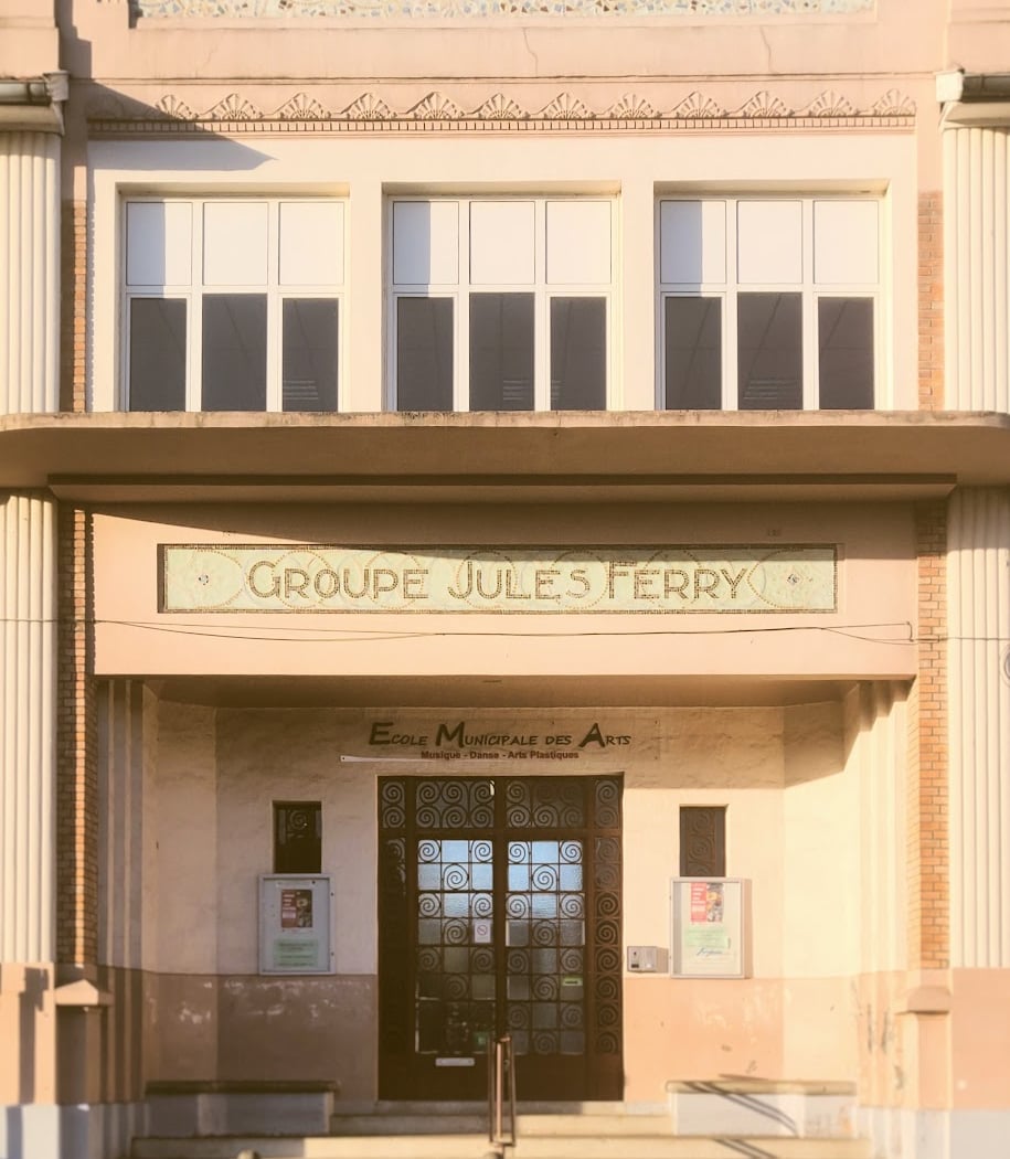 Ema Municipal School Des Arts - Conservatoire Of Musique 4