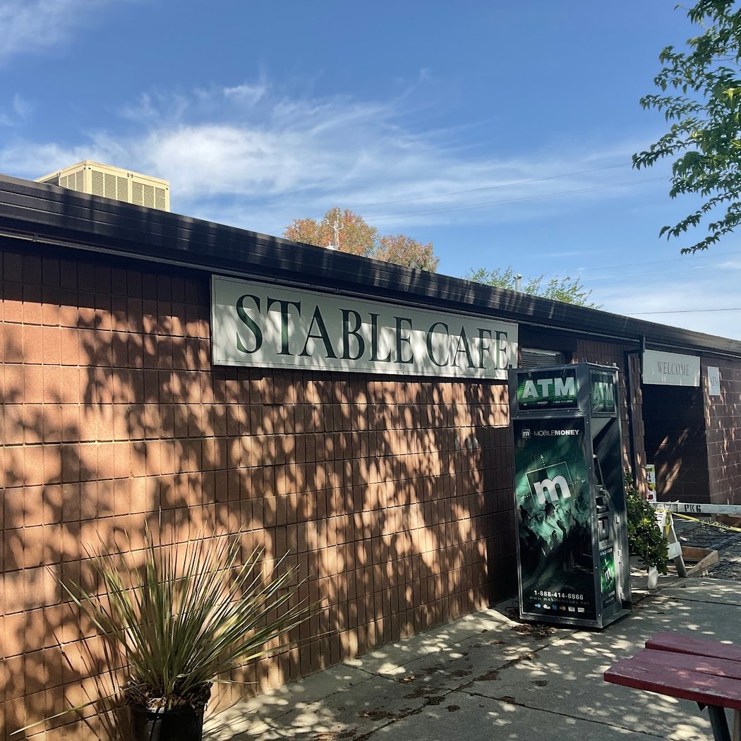 Stable Cafe 3