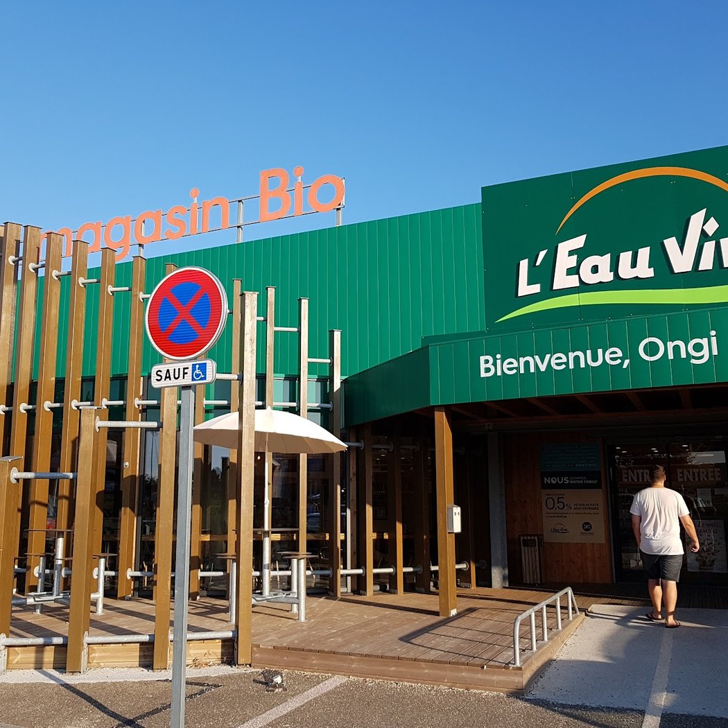 L'Eau Vive 2