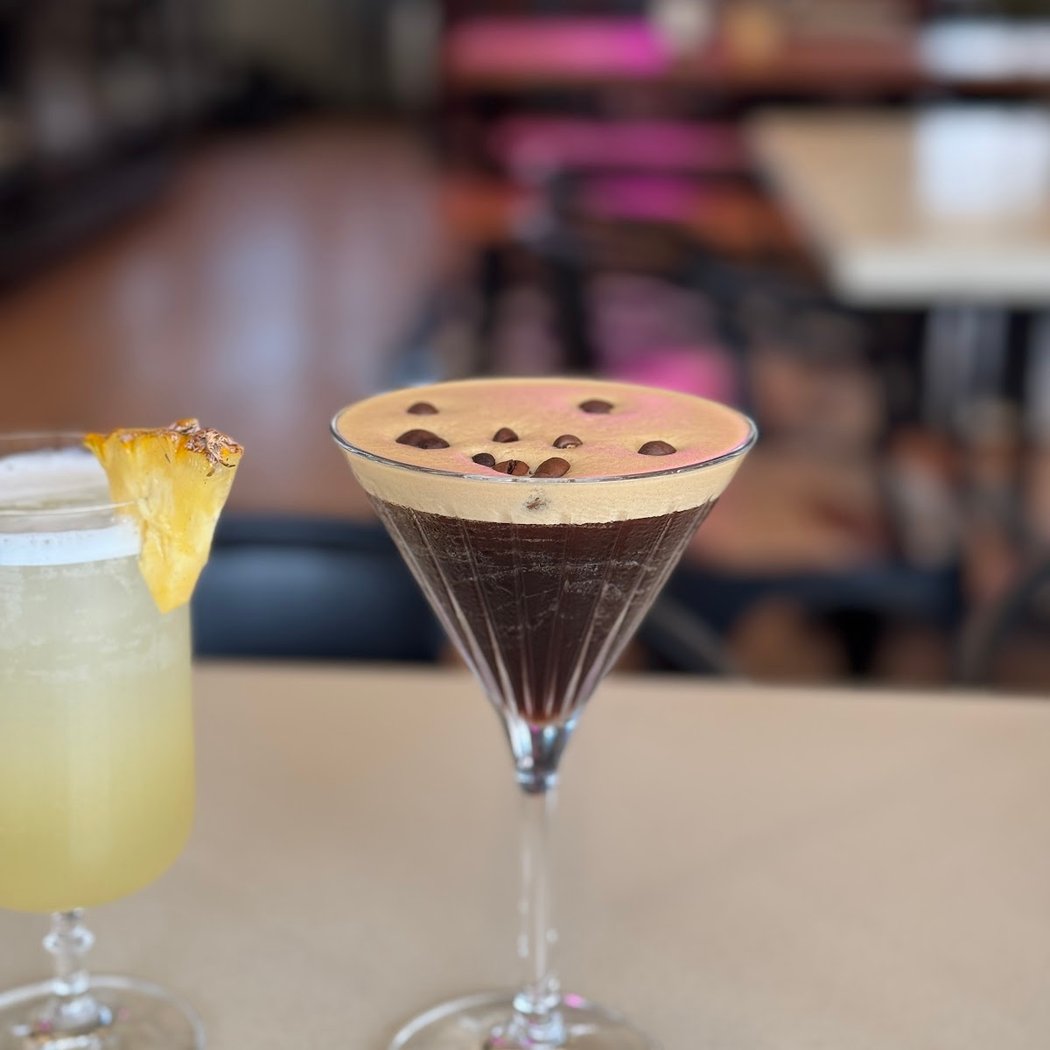 BRICKS Bar & Kitchen 1