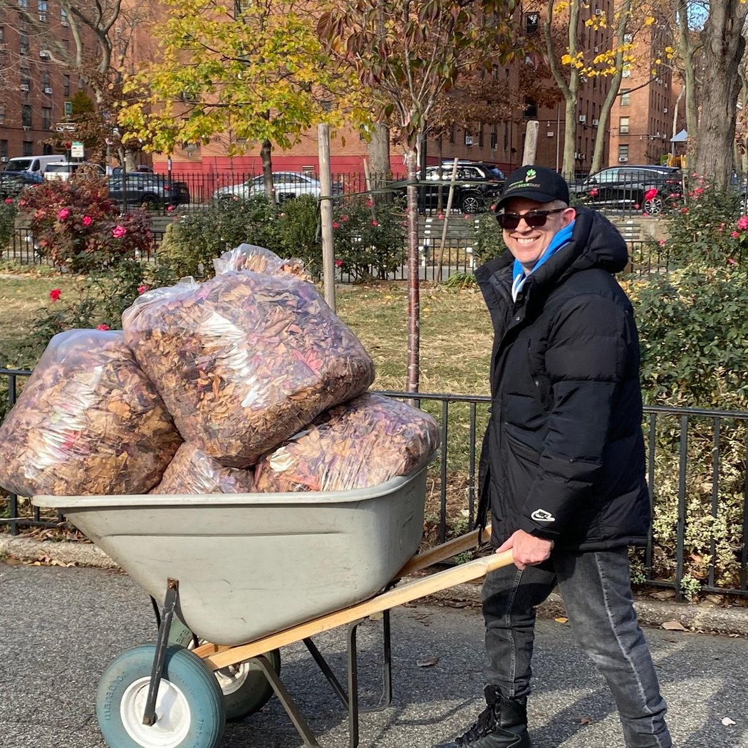 Annual Thanksgiving-week Clean-up 1