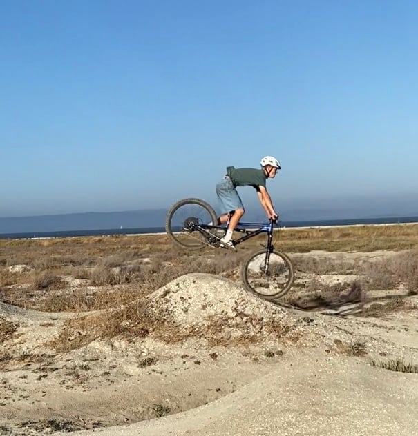 Dirt Bike Jumps 1