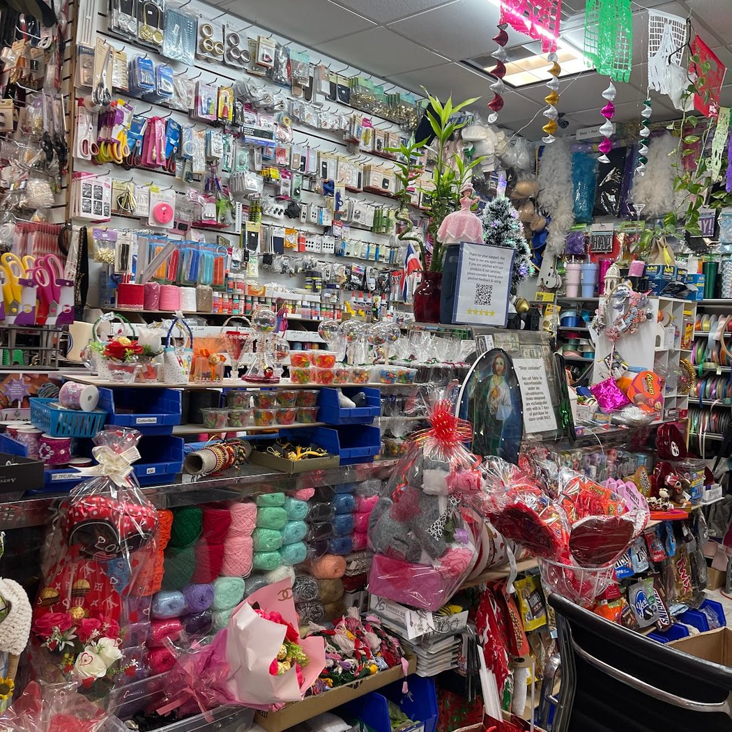 Luna Fabrics Store 3