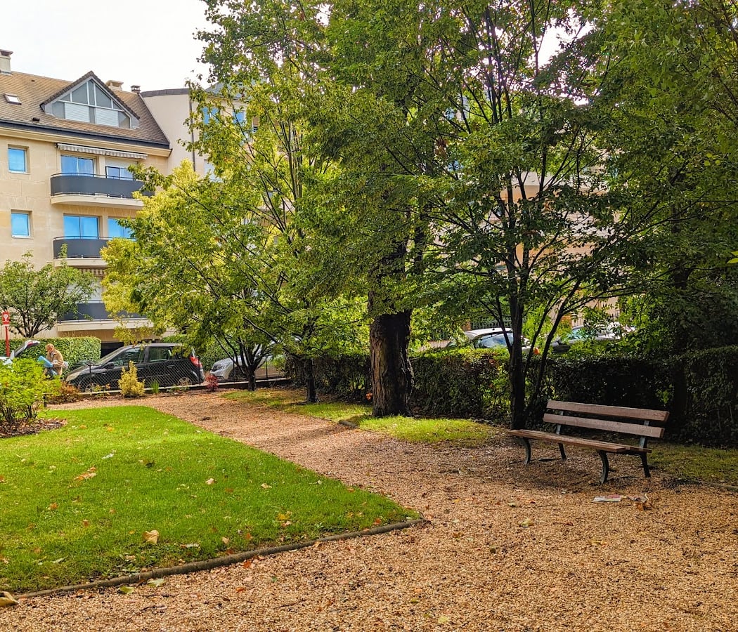 Square du Parc de Sceaux 1