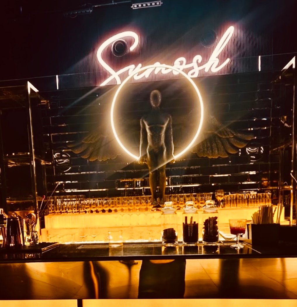 Sumosh Nightclub - Best Bar near Delhi 3