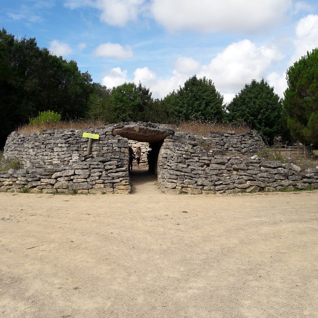 Cairn - Prehistory Center 2