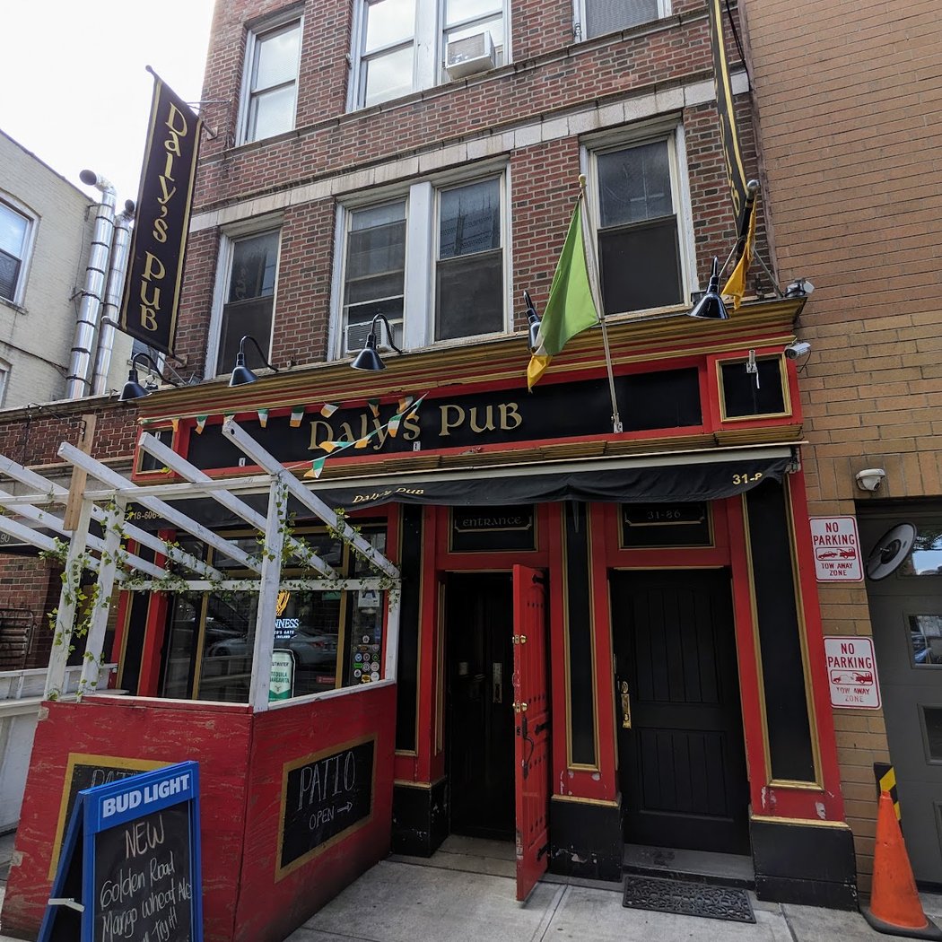Group Events at Daly's Pub 3
