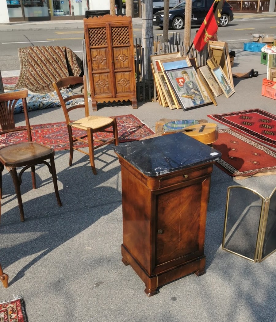 Marché aux Puces de Plainpalais 3