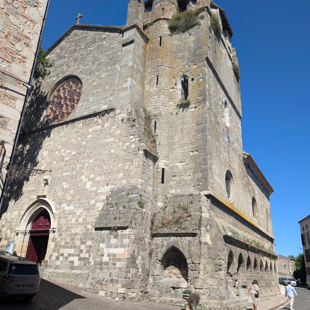 église Notre-Dame de Port-Sainte-Marie 3