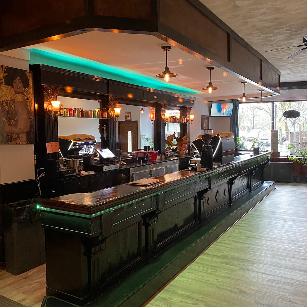 Eagles Bar & Grill 2