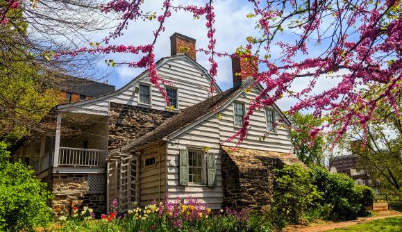 Guided Tour of Manhattan's Last Farmhouse