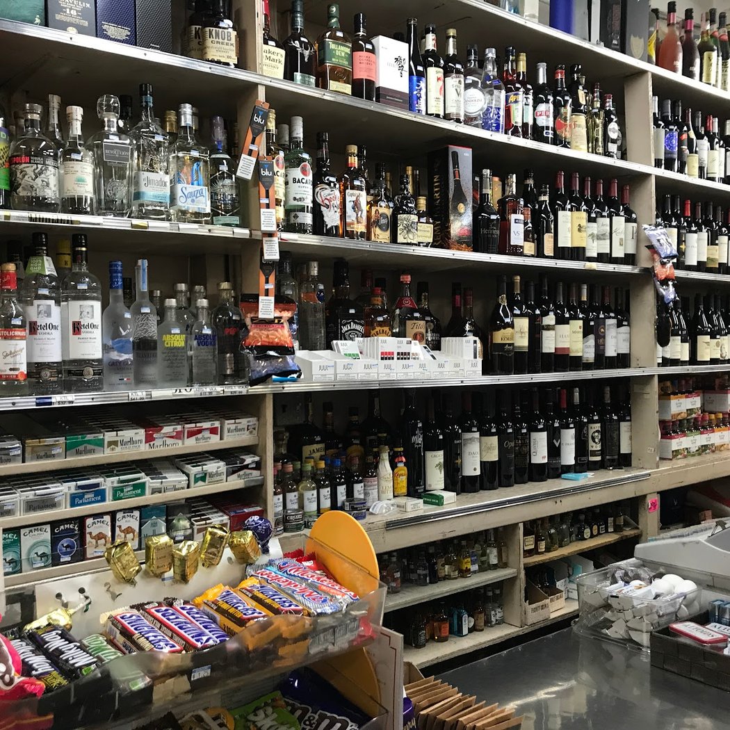 S & S Grocery 1