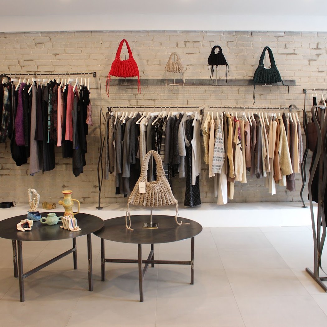Boutique Take Three 3