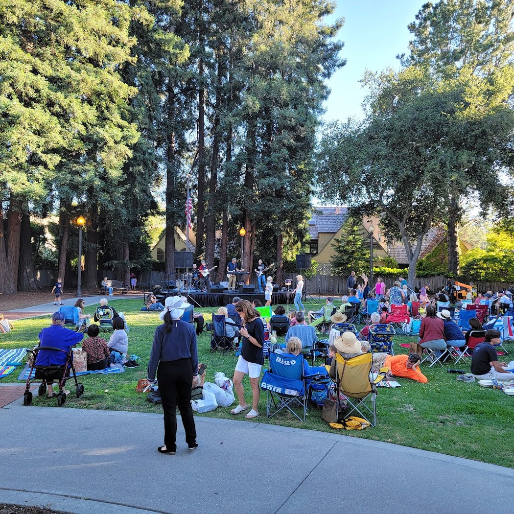 Free Summer Concerts 1