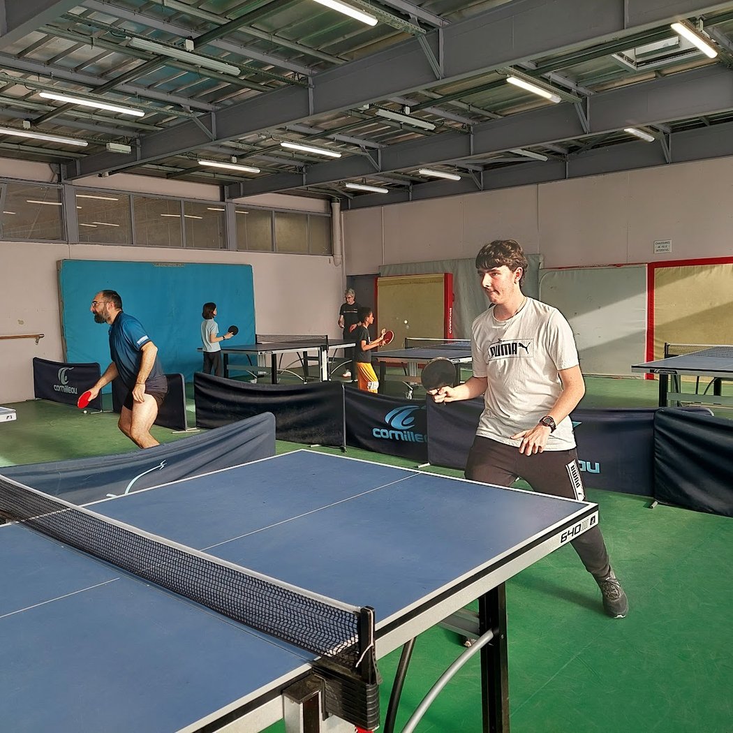 Gymnase du Roy d'Espagne 1