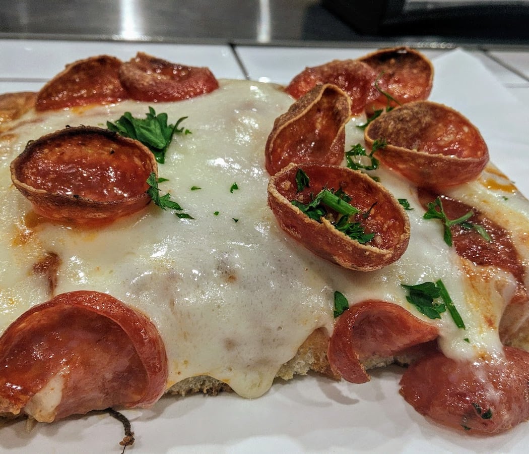 Uncle Tony's Pizza 1