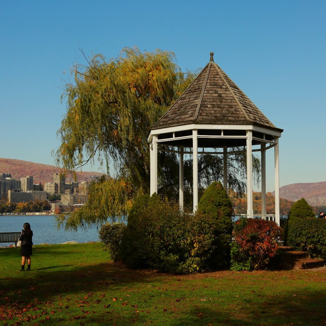 Garrison Gazebo 1