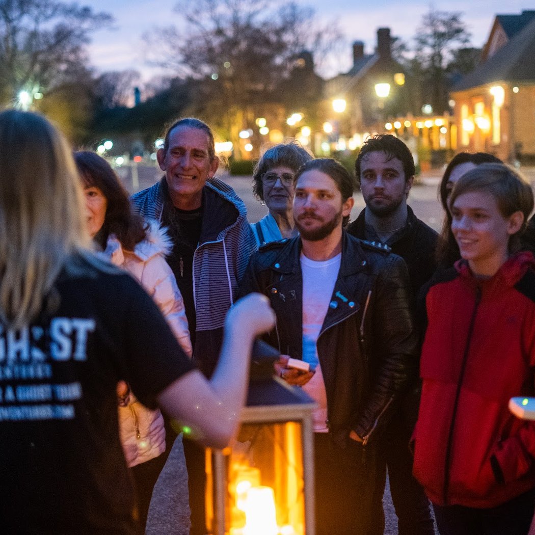 Santa Cruz Ghosts: Ghost Tours & Haunted Pub Crawls 1