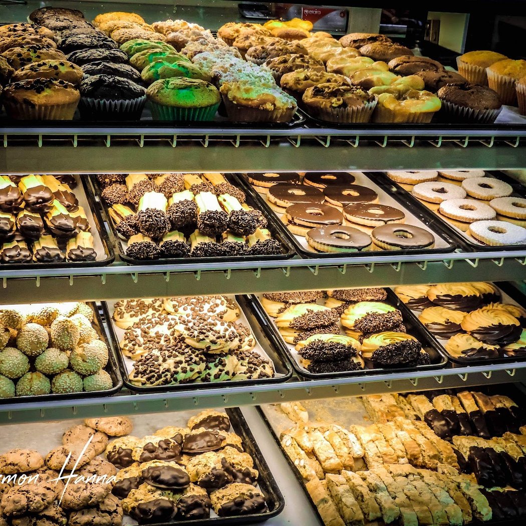 Rose & Joe's Italian Bakery 2