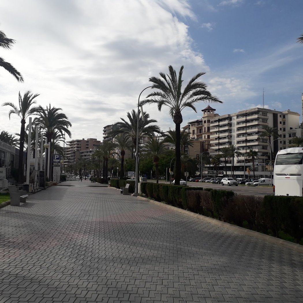Passeig Marítim 2