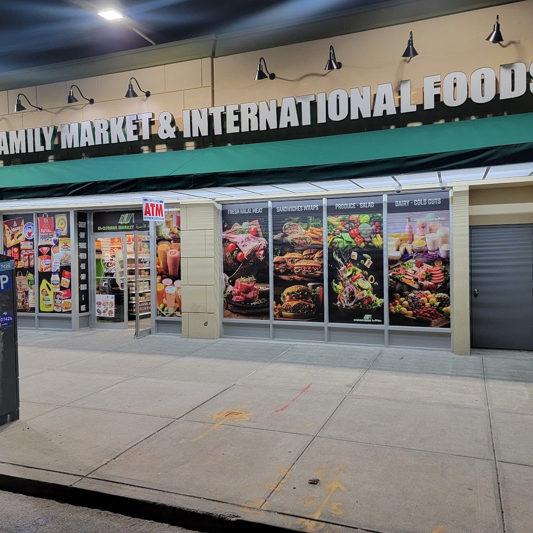 Family International Market & Deli 2