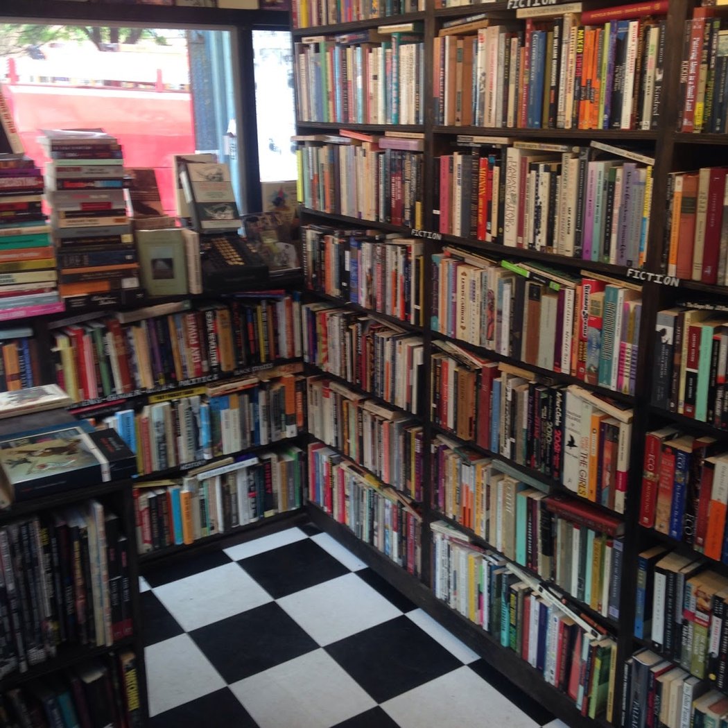 Book Row 3