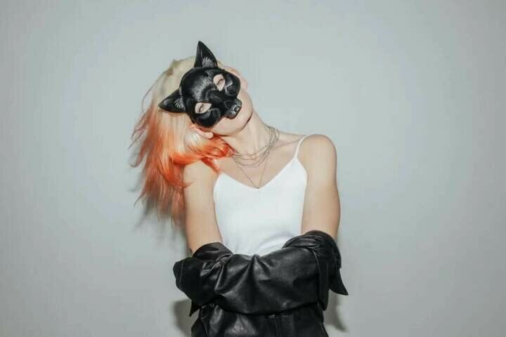 ANTIFUCHS 1