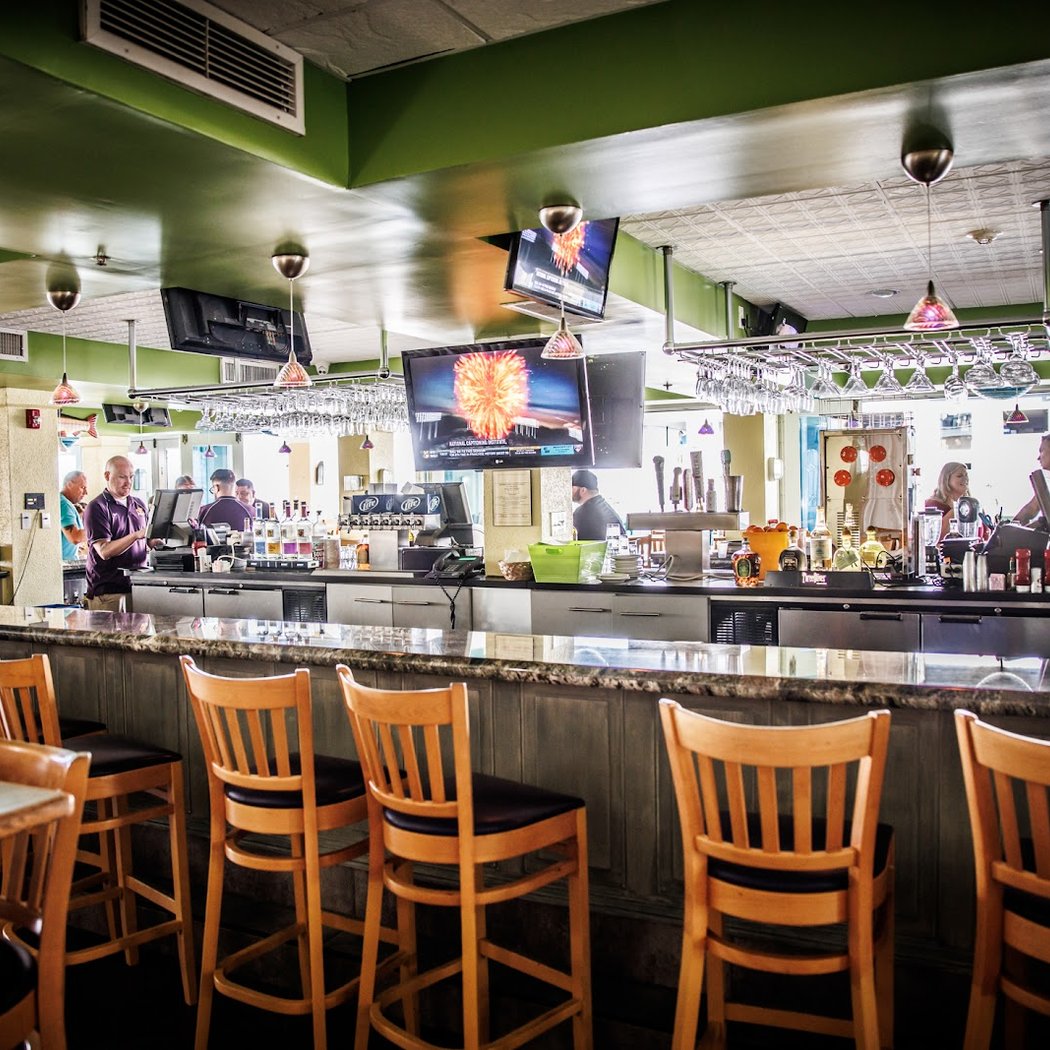 Flip Flopz Restaurant & Bar 2