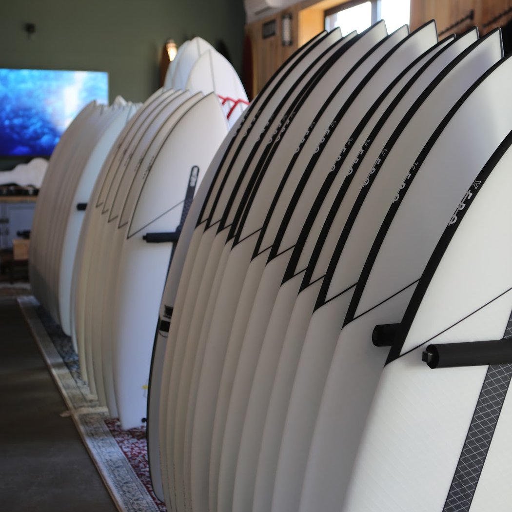 Surf Lounge - Surf And Accessories 1