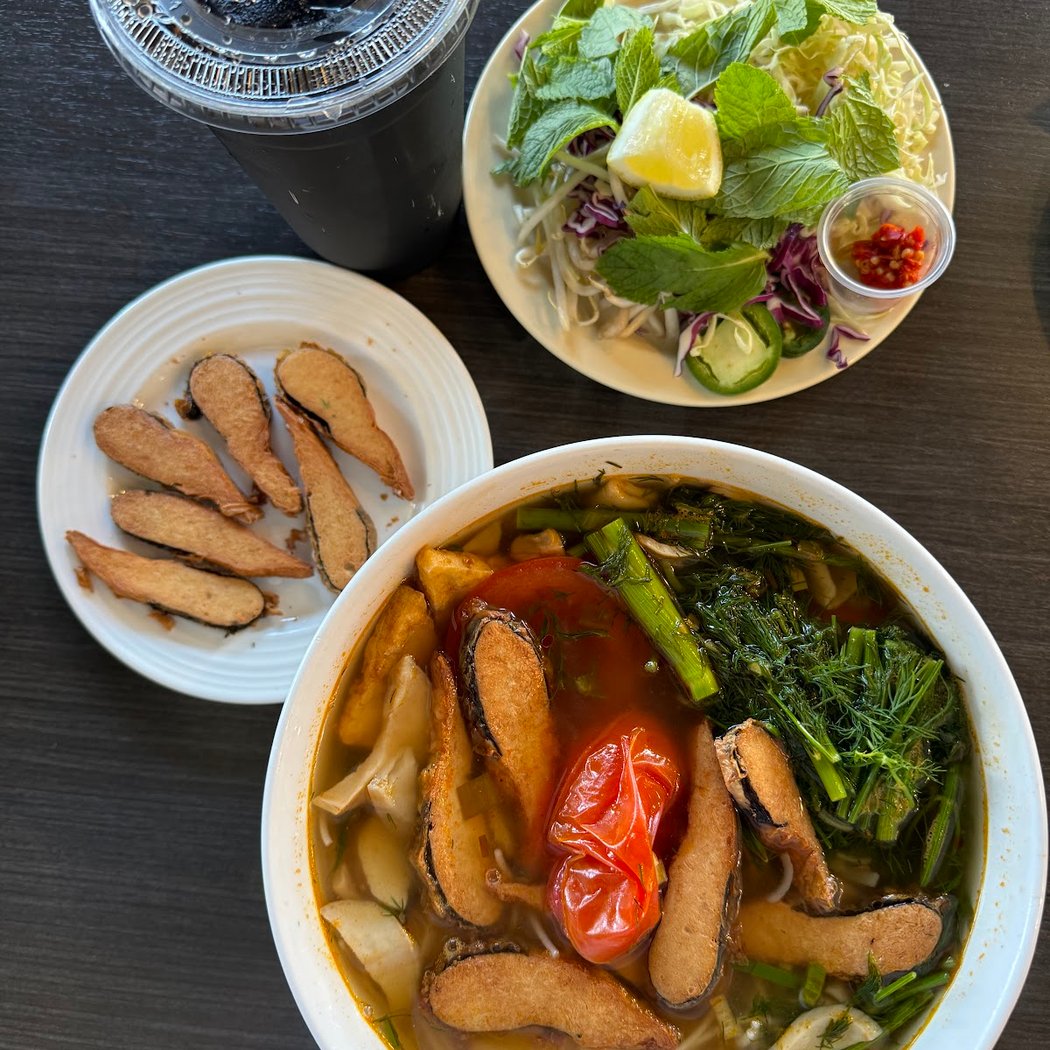 New Hoa Dang Vegetarian Restaurant 3