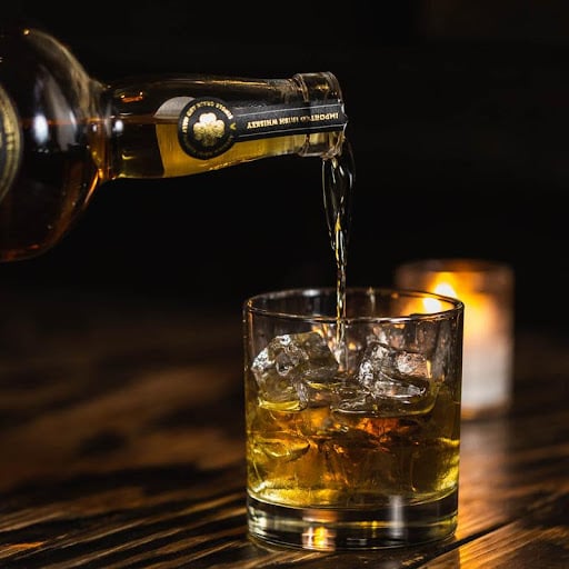 Slainte Public House 1
