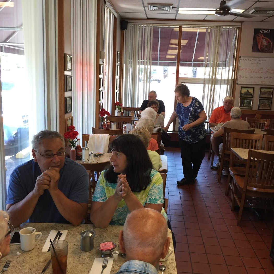 Anna's Restaurant 2