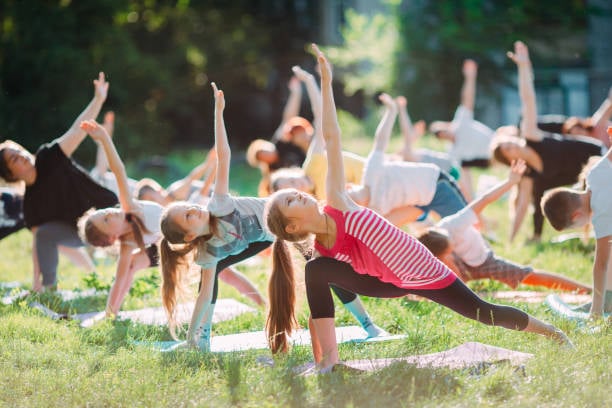 Summer Kids: Family Stretch, Sound, + Stories 3