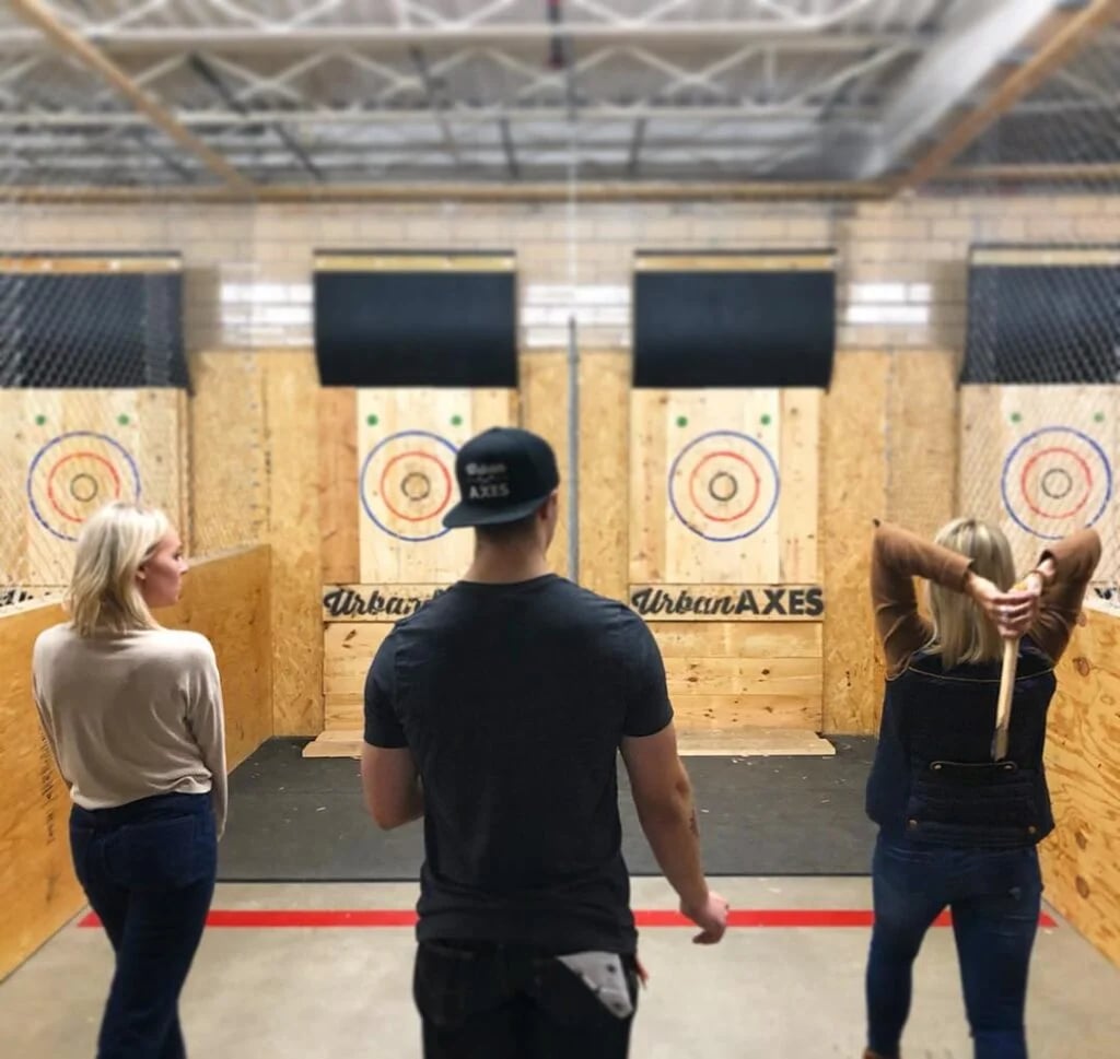 Axe Throwing at Urban Axes 3