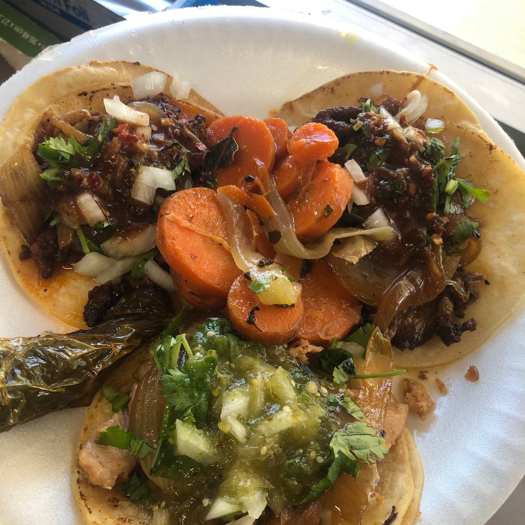Antojitos Jiquilpan Food Truck (Sacramento) 3