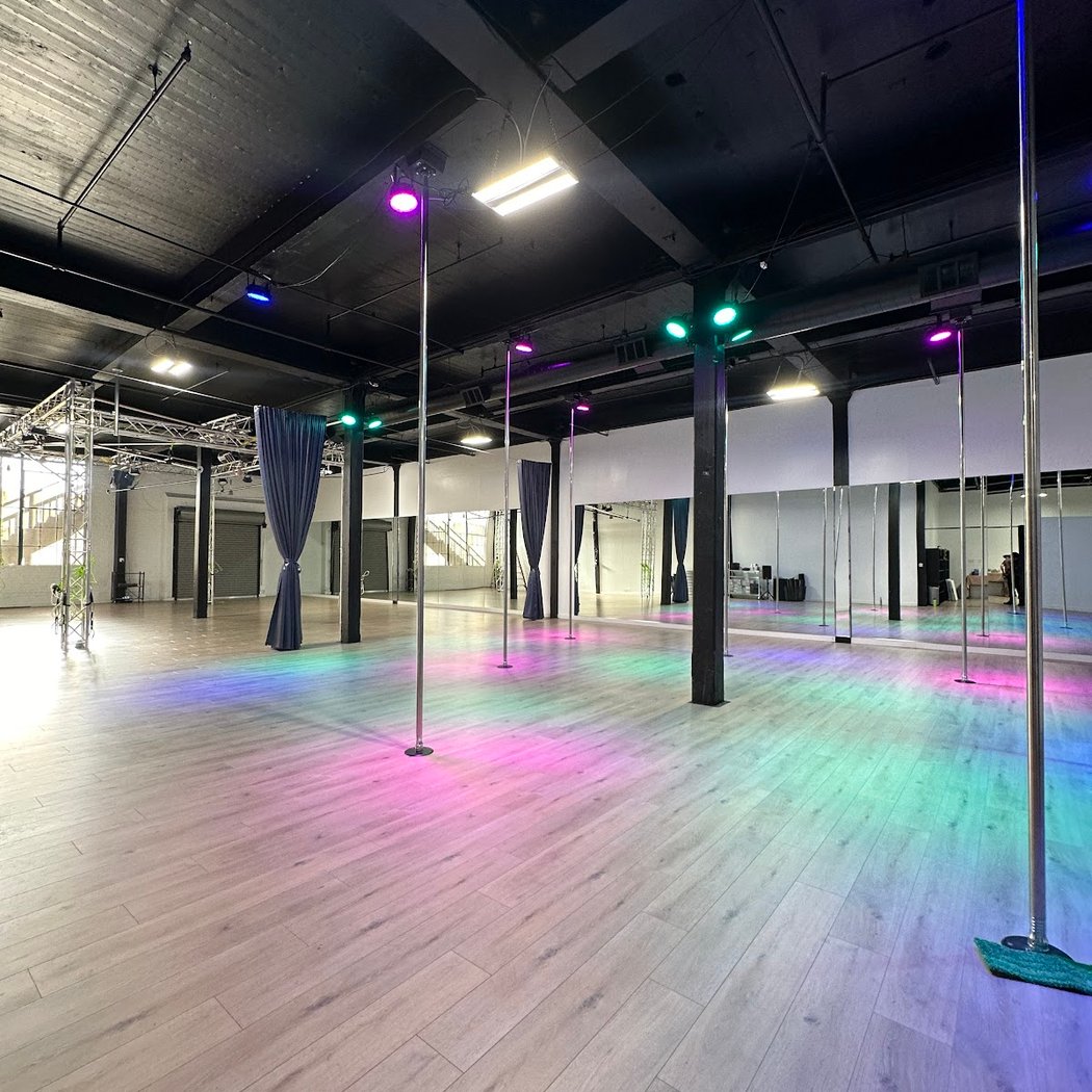 Revel Room Studios - San Jose 1