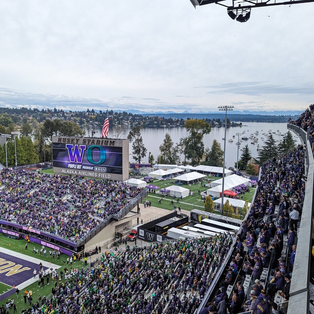 Washington Huskies Women's Soccer vs. USC Trojans