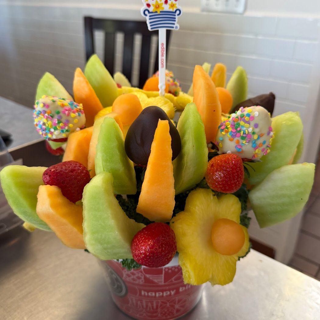 Edible Arrangements 1
