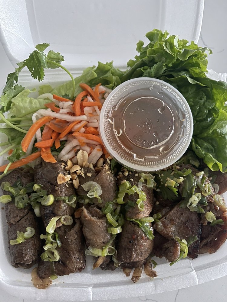 Hometown Noodle Restaurant 3