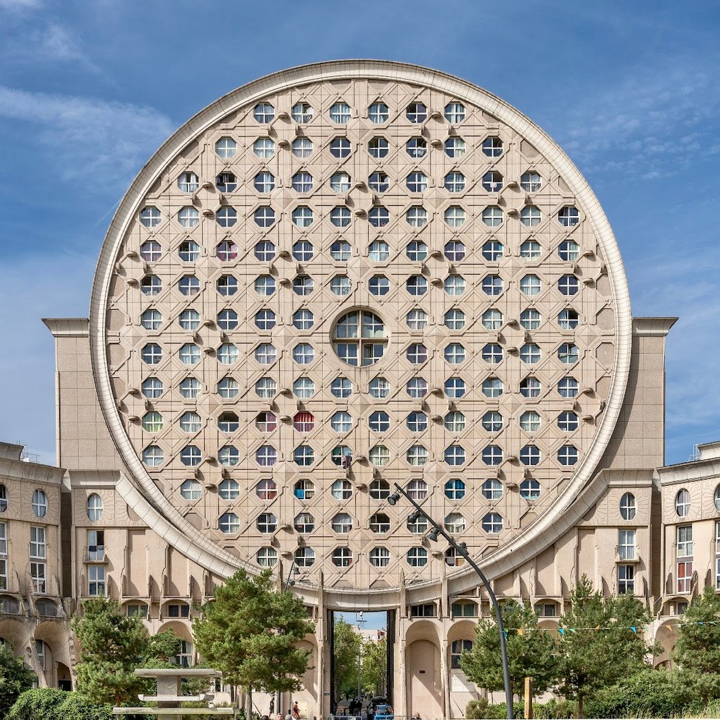 Picasso's Arenas 1