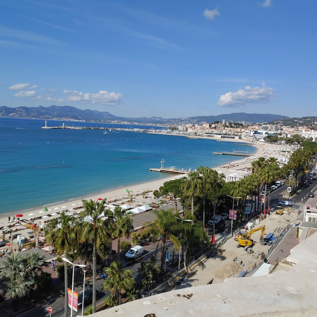 Boulevard de la Croisette 1