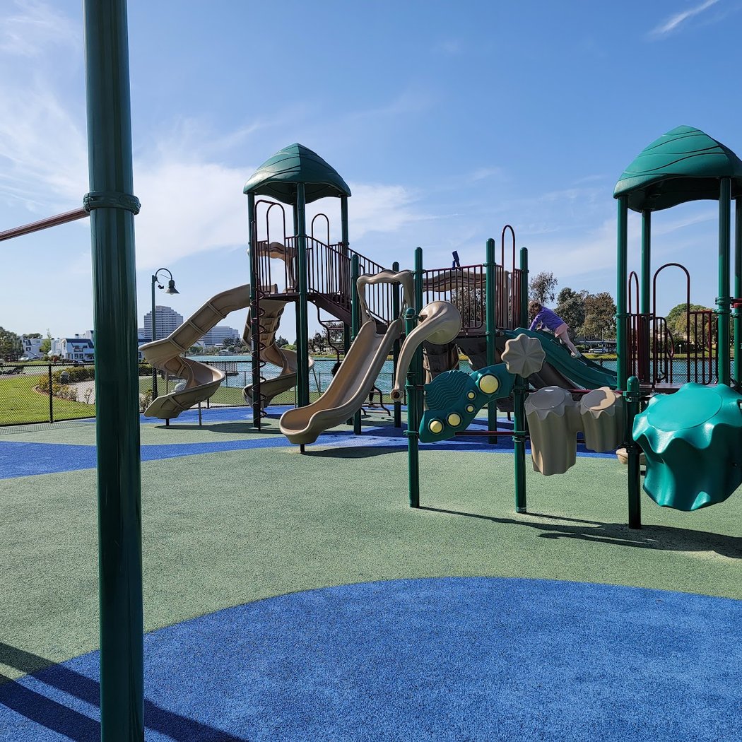 Gated Playground | Catamaran Park 1