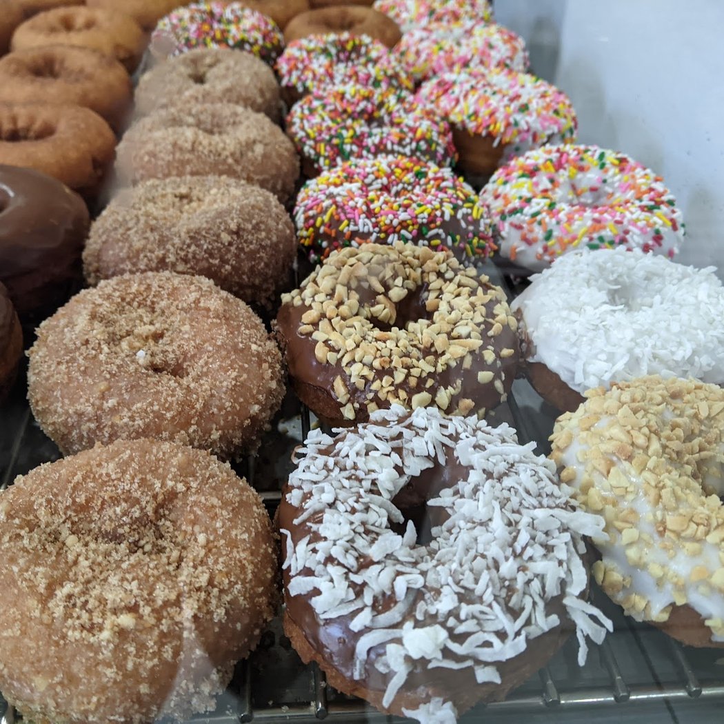 Daily Donuts & Sandwiches 1