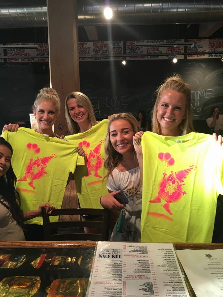 The Official Valentine's Day Stoplight Bar Crawl 1