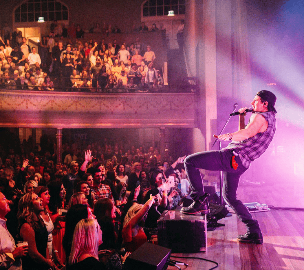 Billy Currington & Kip Moore 1