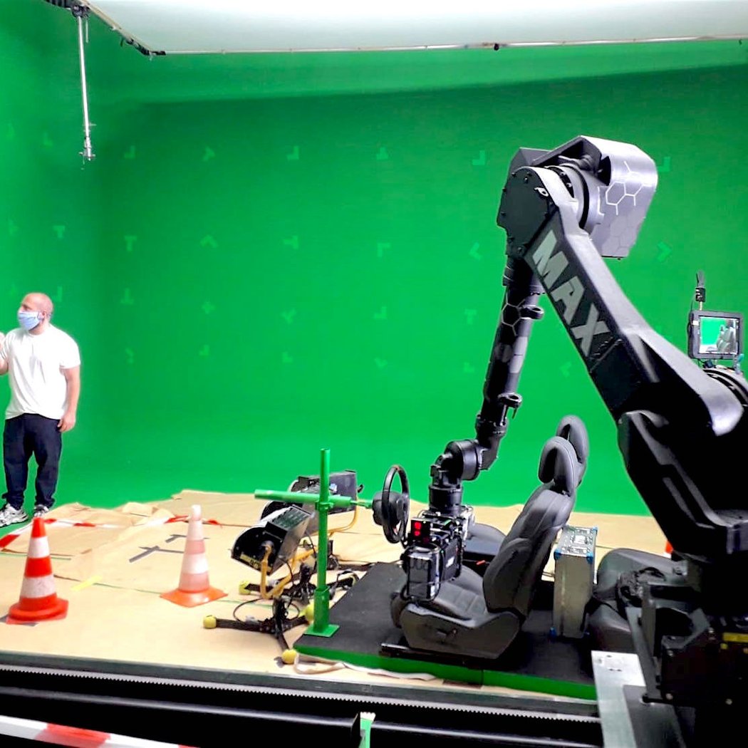 Studio La Vache Noire (HANGAR) 2
