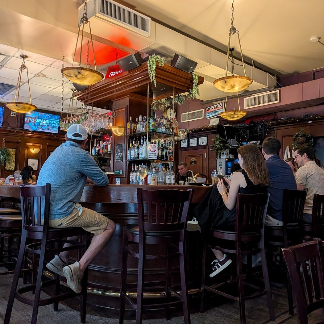 P.J. Carney’s Pub 1