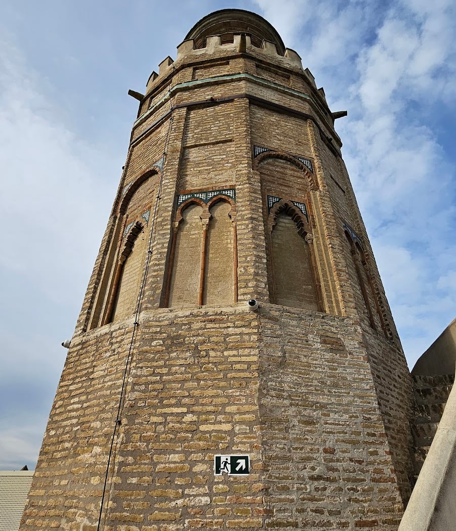 Visita a la Torre del Oro 3