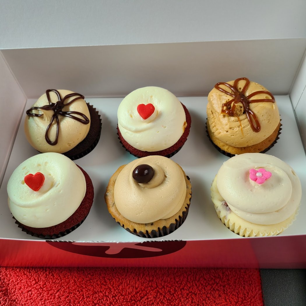 Georgetown Cupcake 3