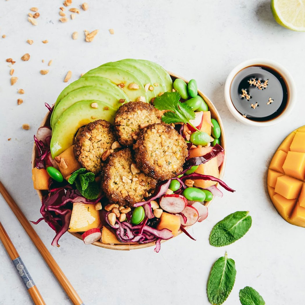TOASTY POKE "Toasts & Poke Bowls" 3